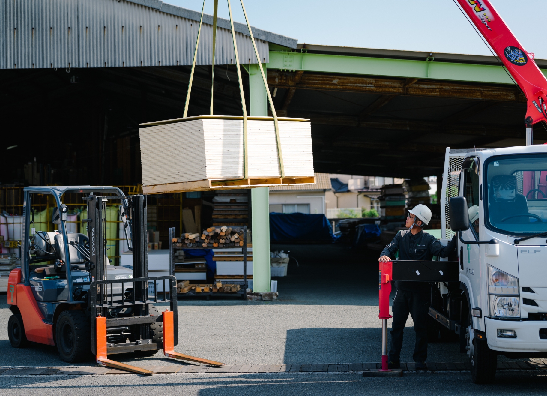 メインビジュアル3